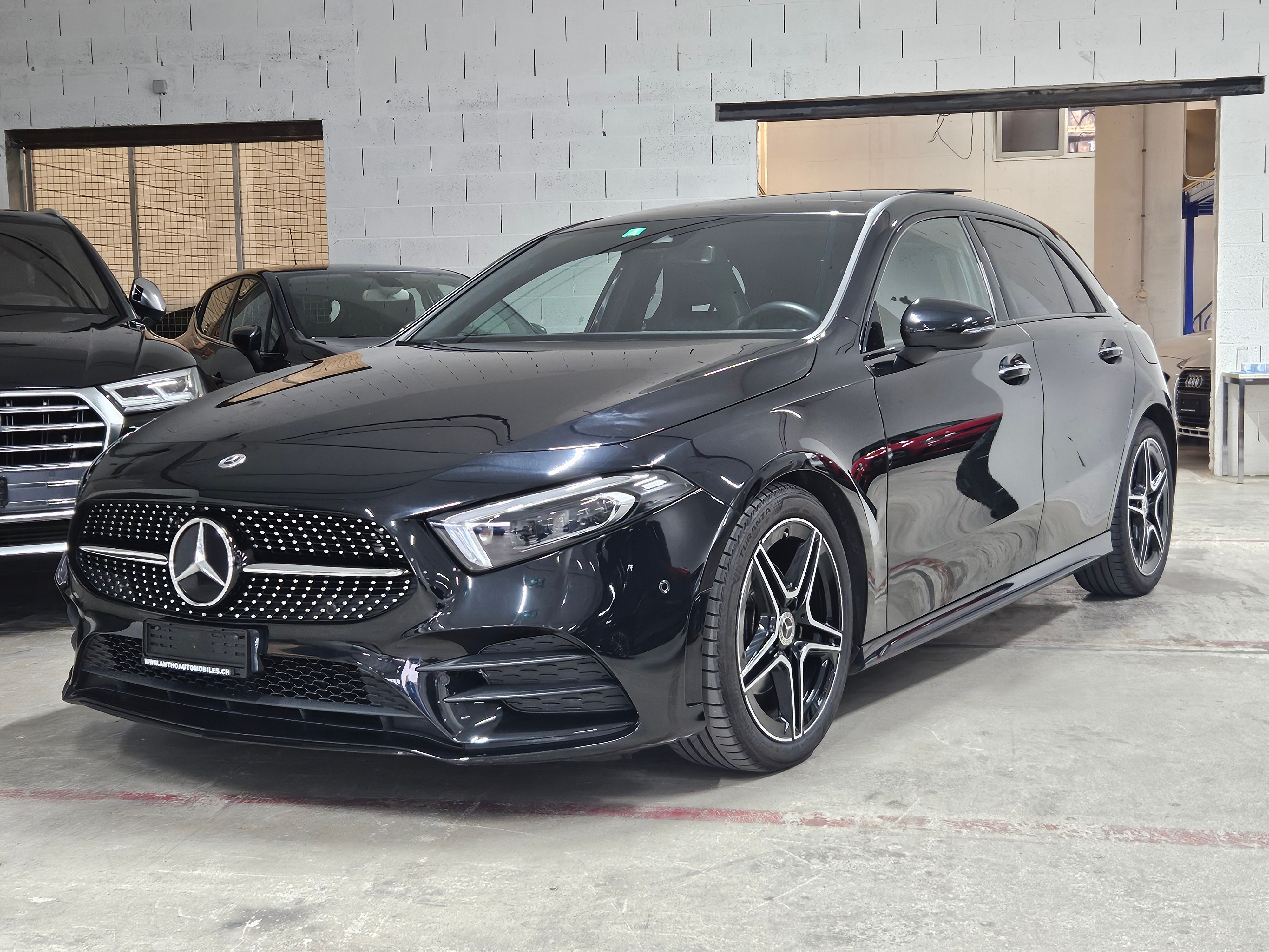 MERCEDES-BENZ A 200 AMG Line 7G-DCT