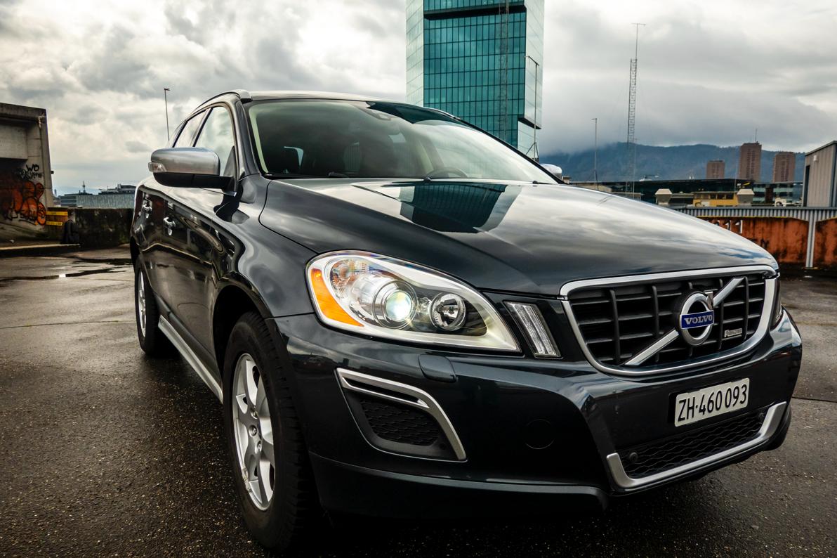 VOLVO XC60 D5 AWD R-Design Geartronic