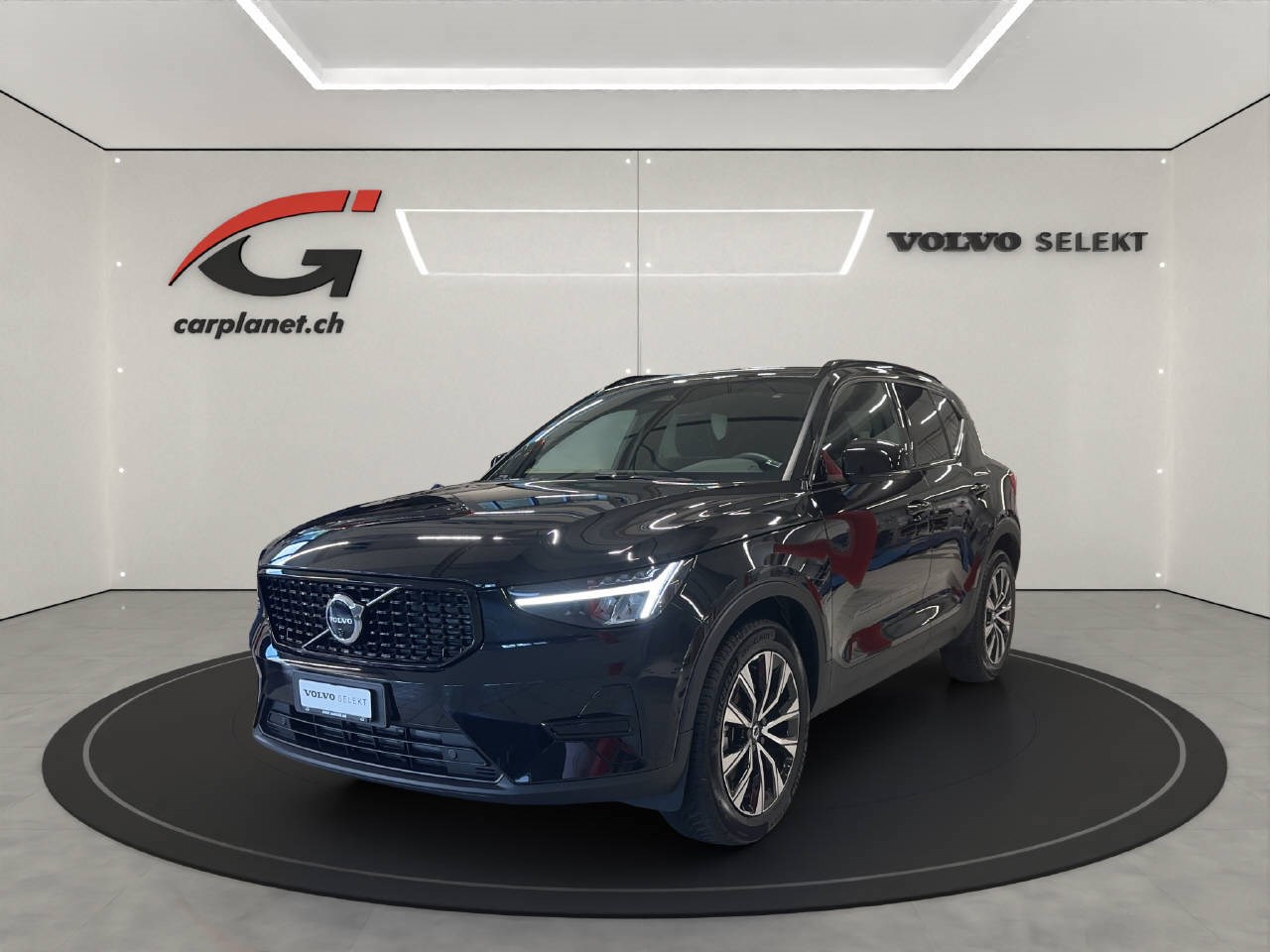 VOLVO XC40 2.0 B4 MH Plus Dark