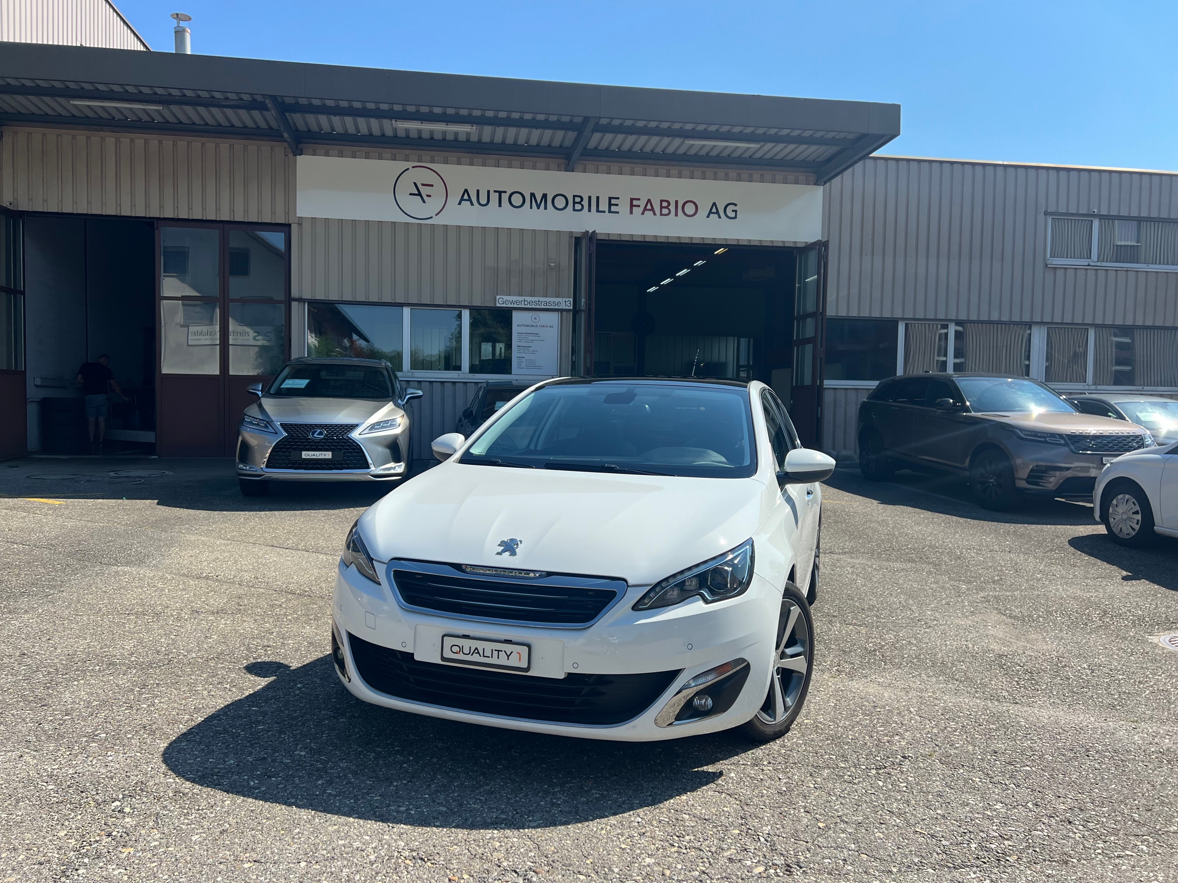 PEUGEOT 308 1.2 THP Féline Automatic