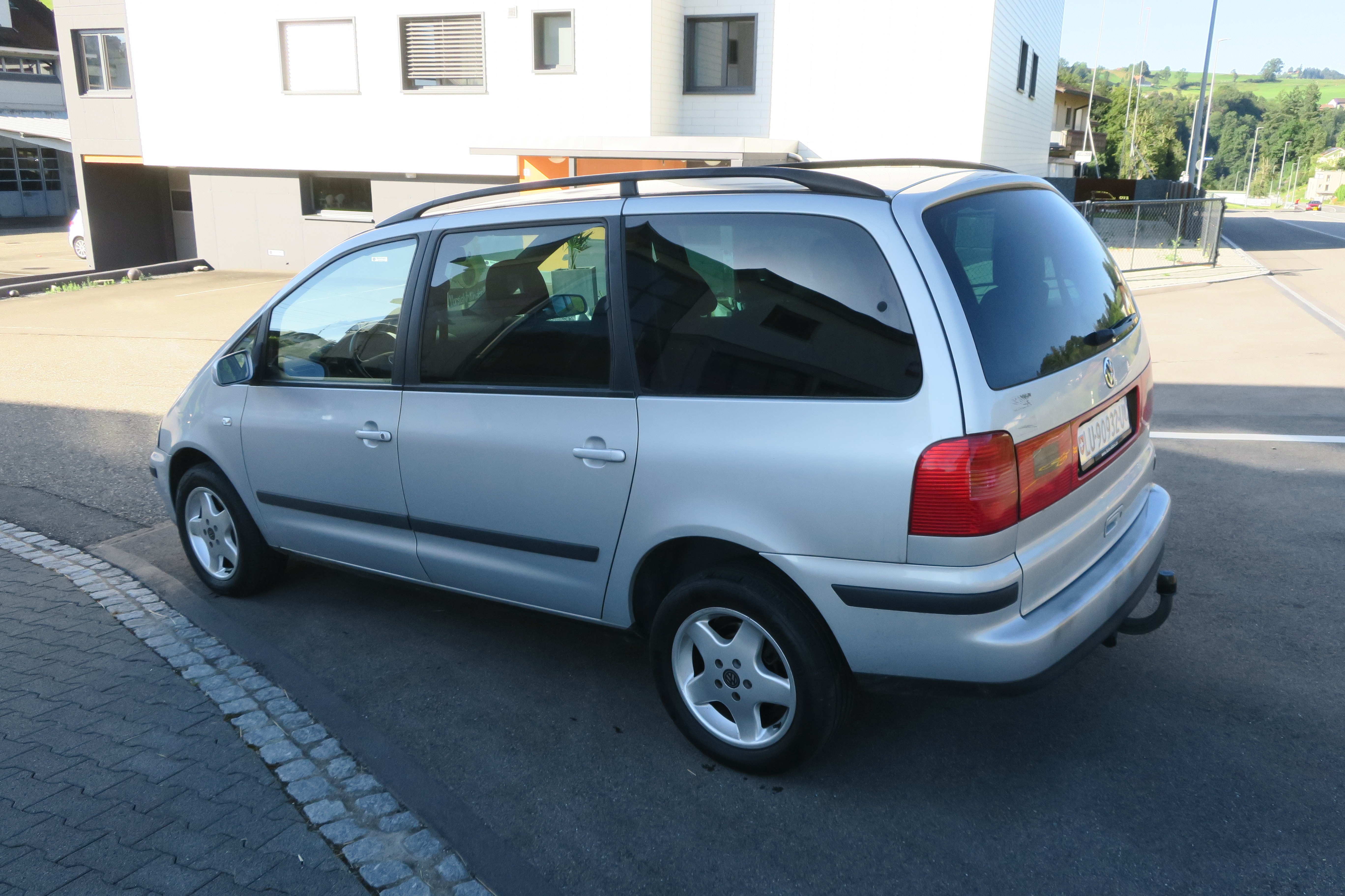 VW Sharan 1.8 Turbo 20V Trendline 7 Plätzer