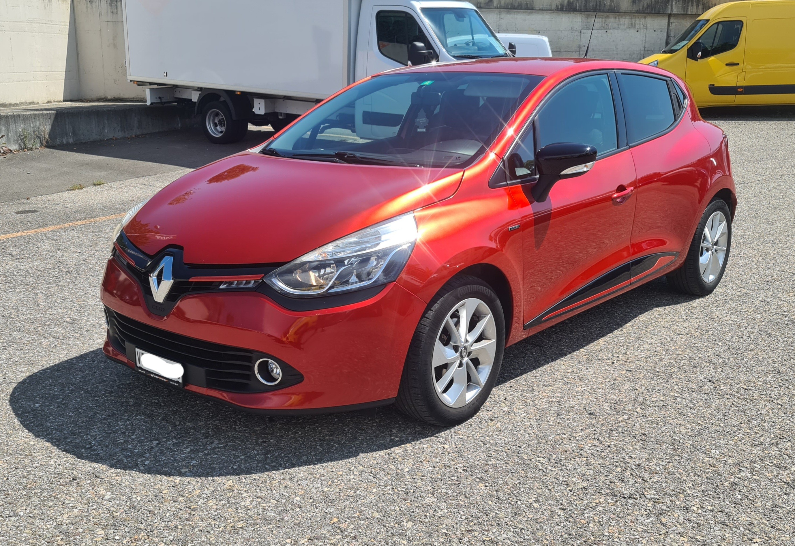 RENAULT Clio 0.9 12V Limited