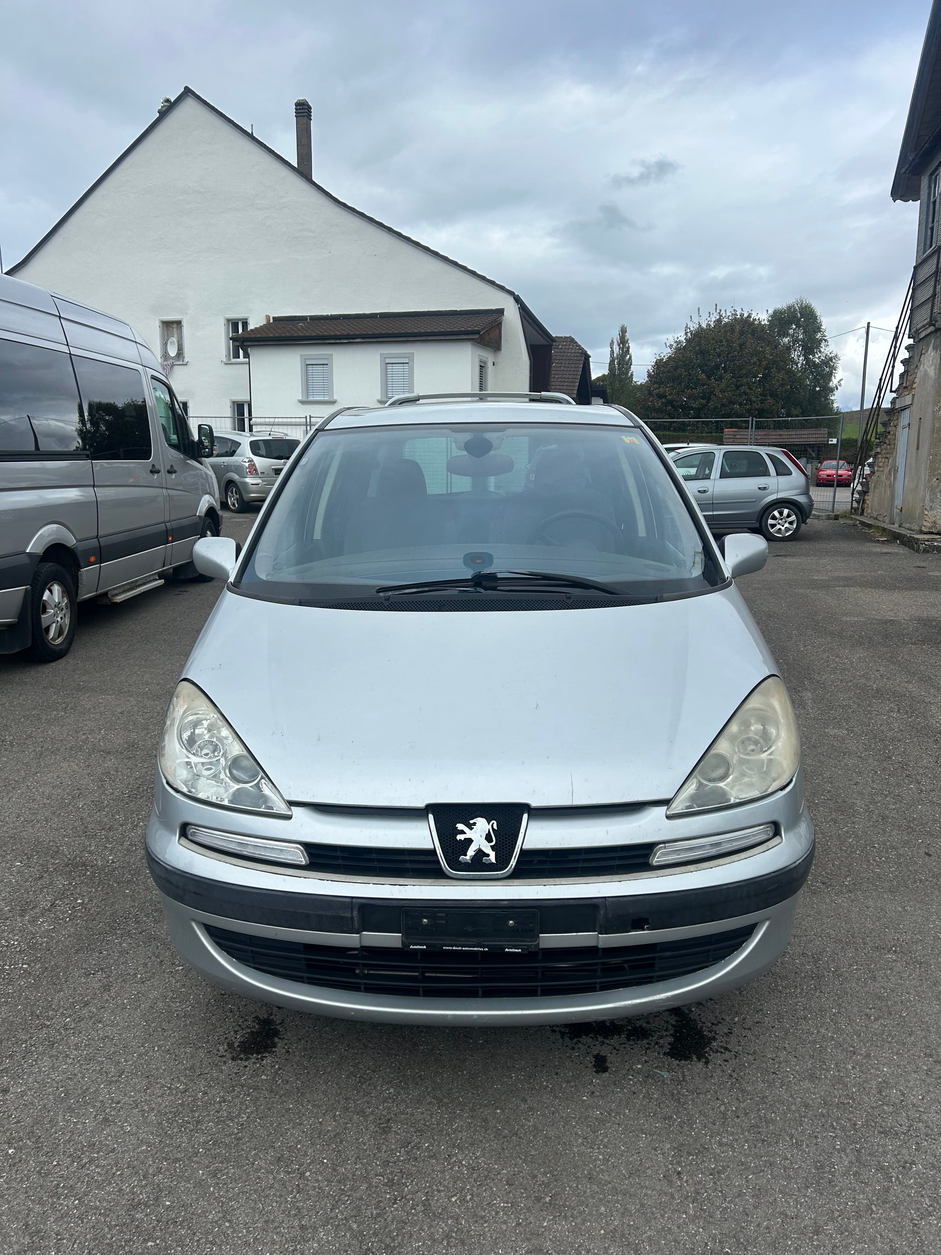 PEUGEOT 807 2.2 16V HDi Platinum Edition