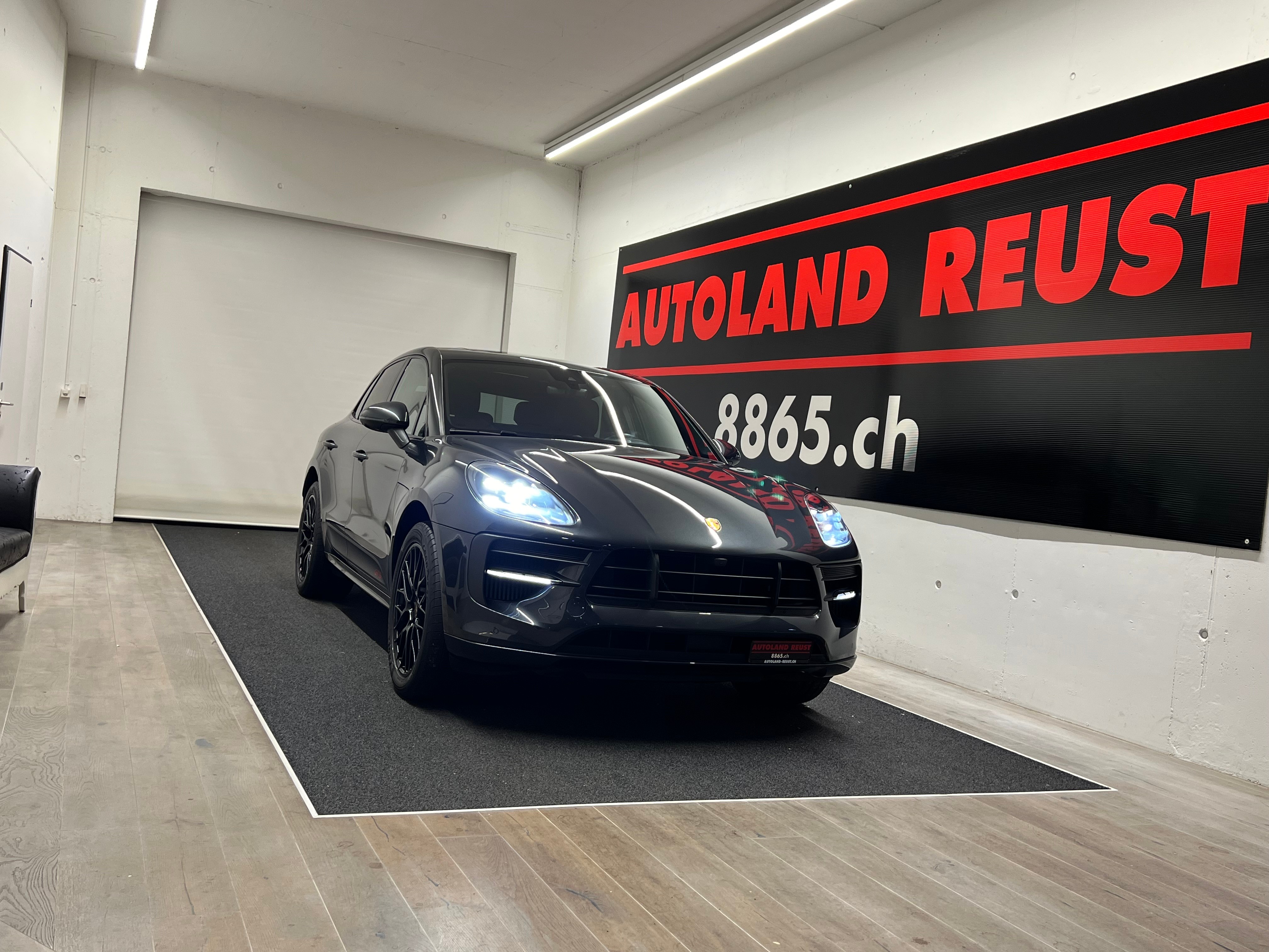 PORSCHE Macan GTS PDK