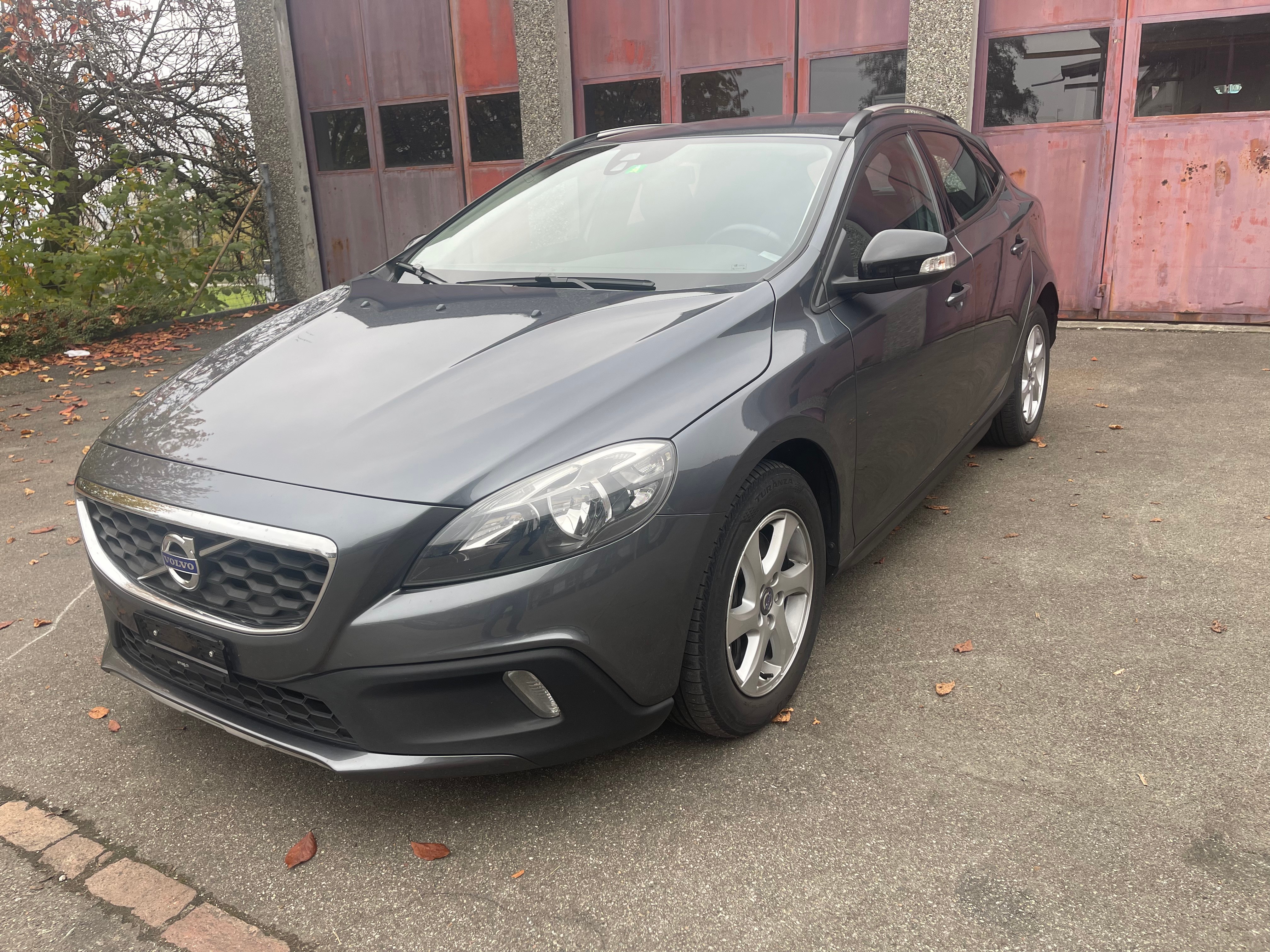 VOLVO V40 Cross Country T5 AWD Summum Geartronic