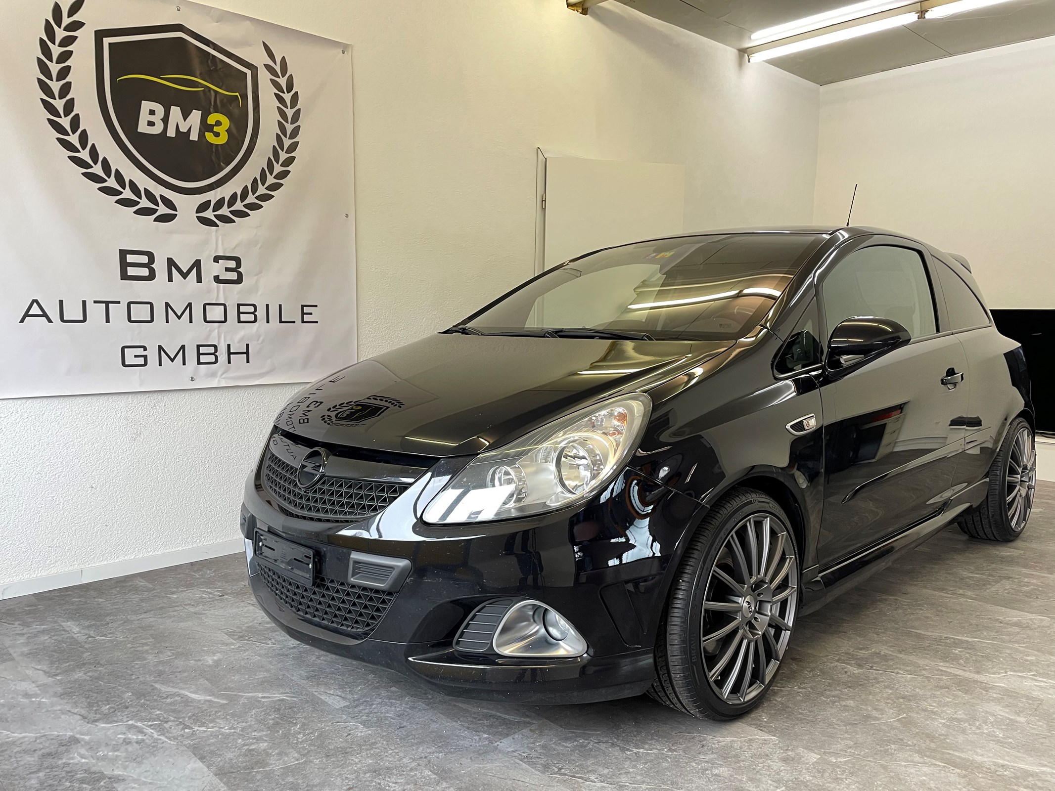 OPEL Corsa 1.6 Turbo OPC