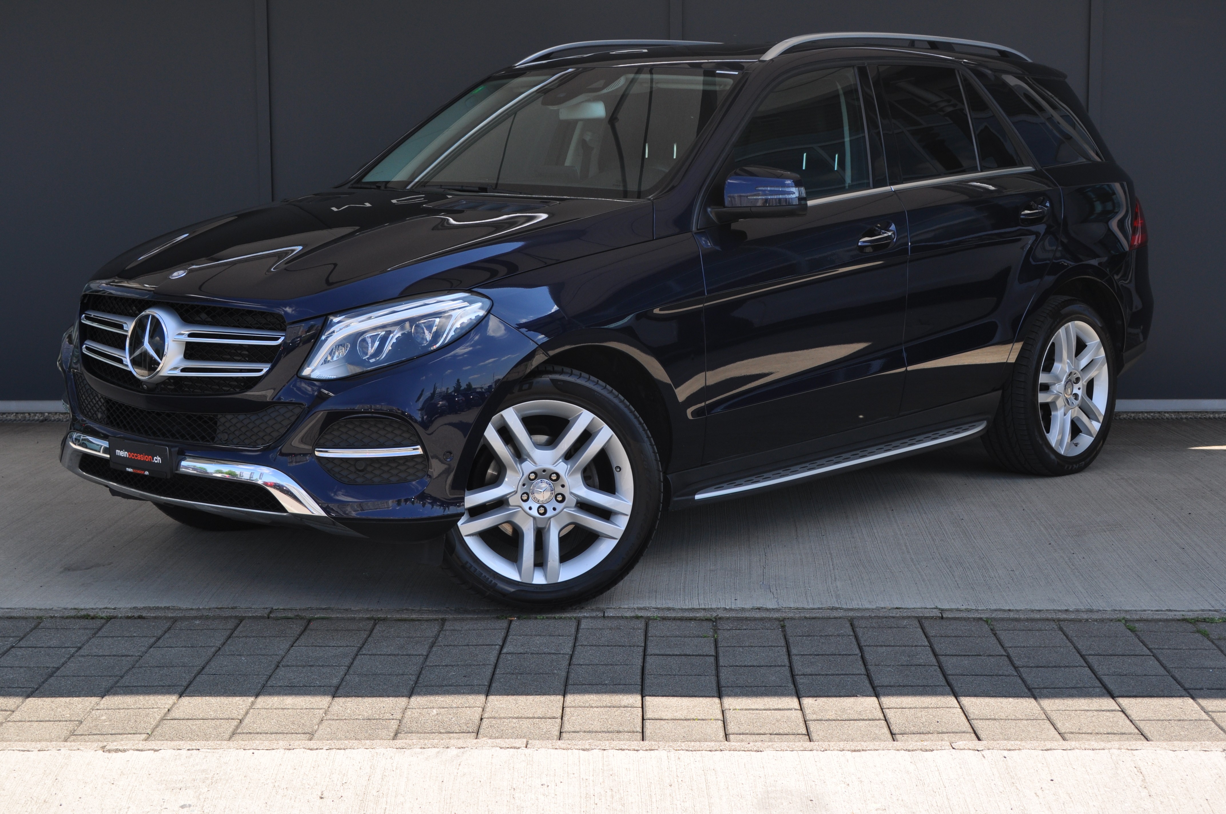 MERCEDES-BENZ GLE 250 d 4Matic