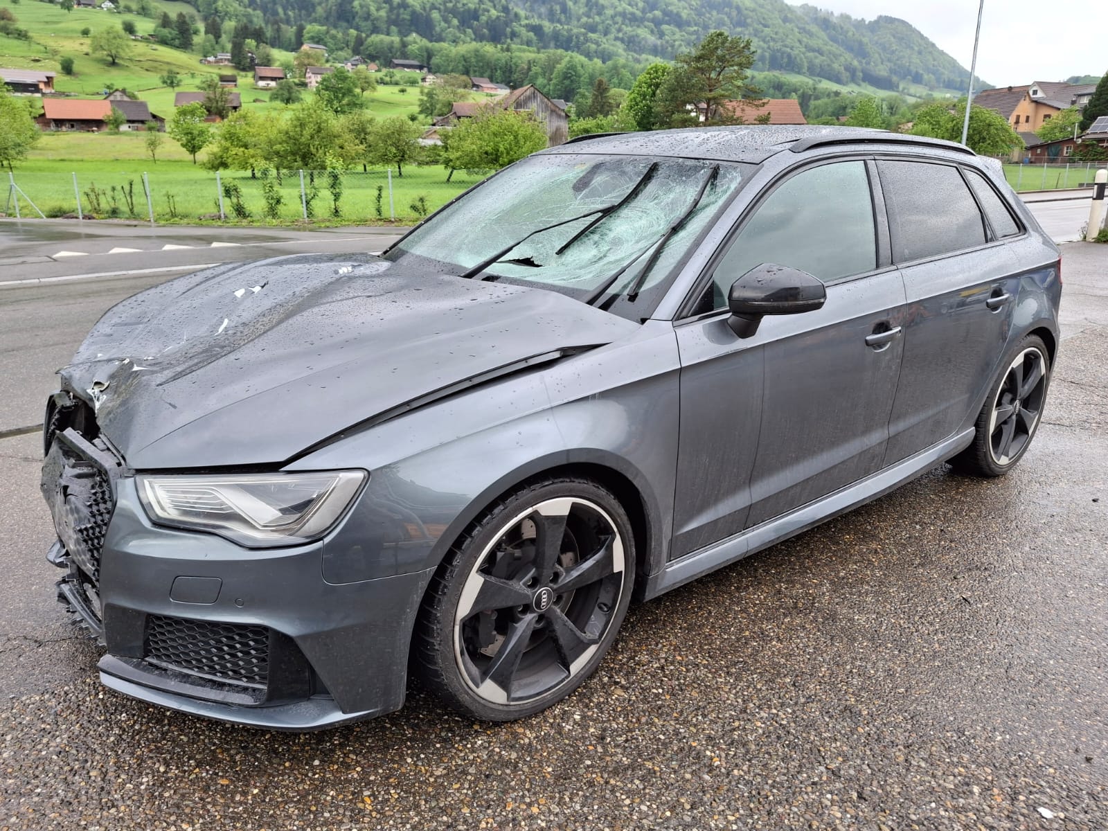 AUDI RS3 2.5 TSI quattro S-tronic