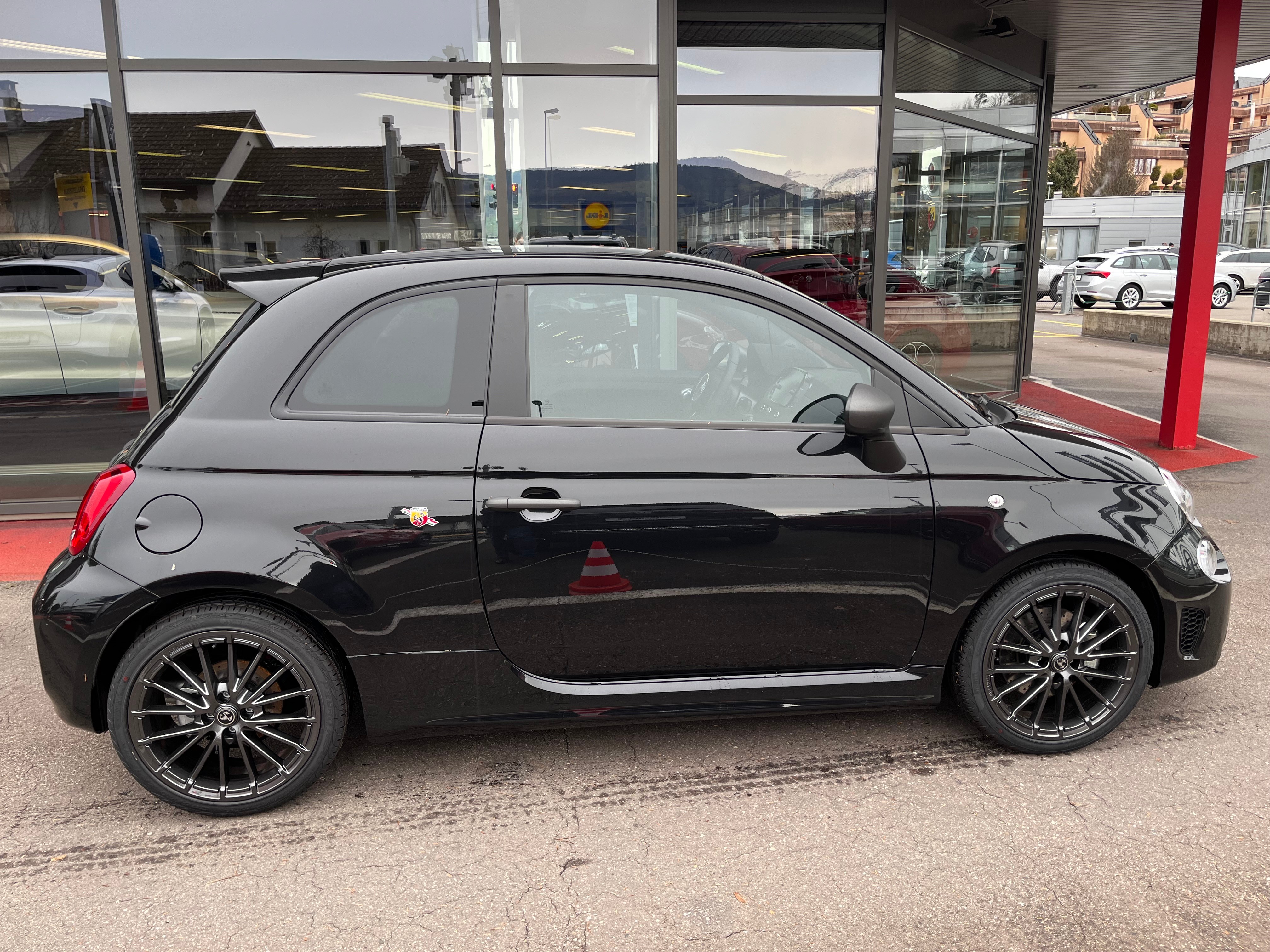 FIAT 595 1.4 16V Turbo Abarth 595