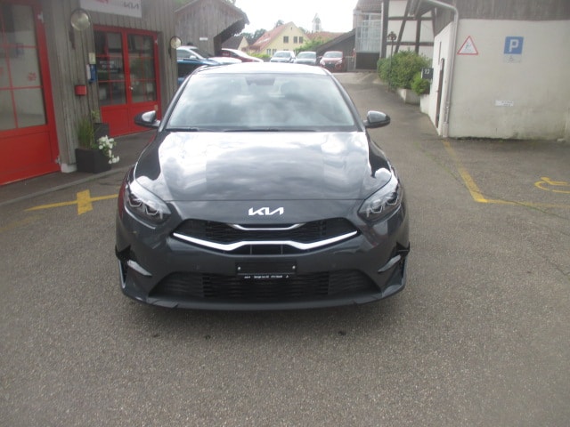 KIA Ceed 1.5 T-GDi Power DCT