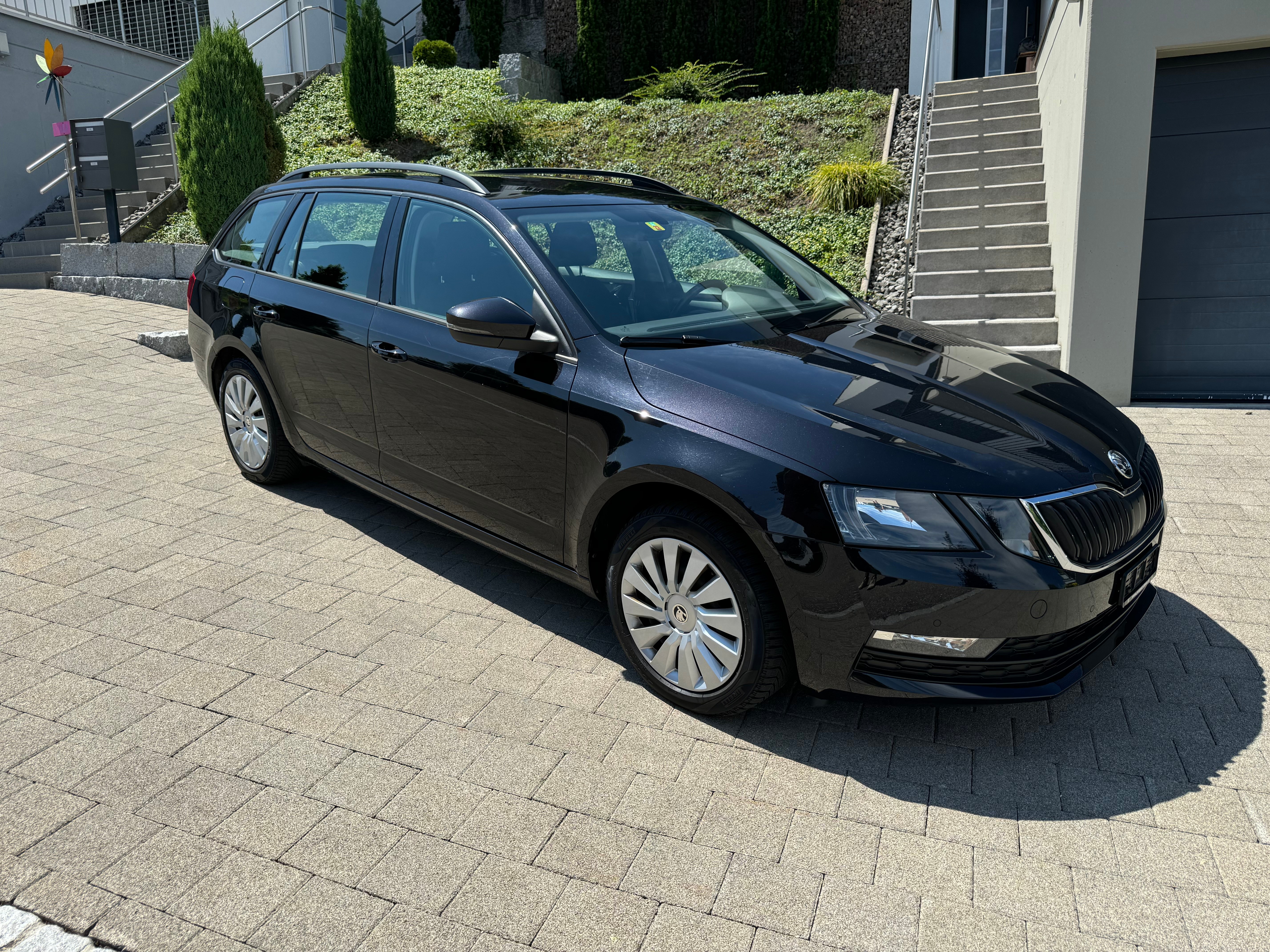 SKODA Octavia Combi 2.0 TDI Ambition 4x4