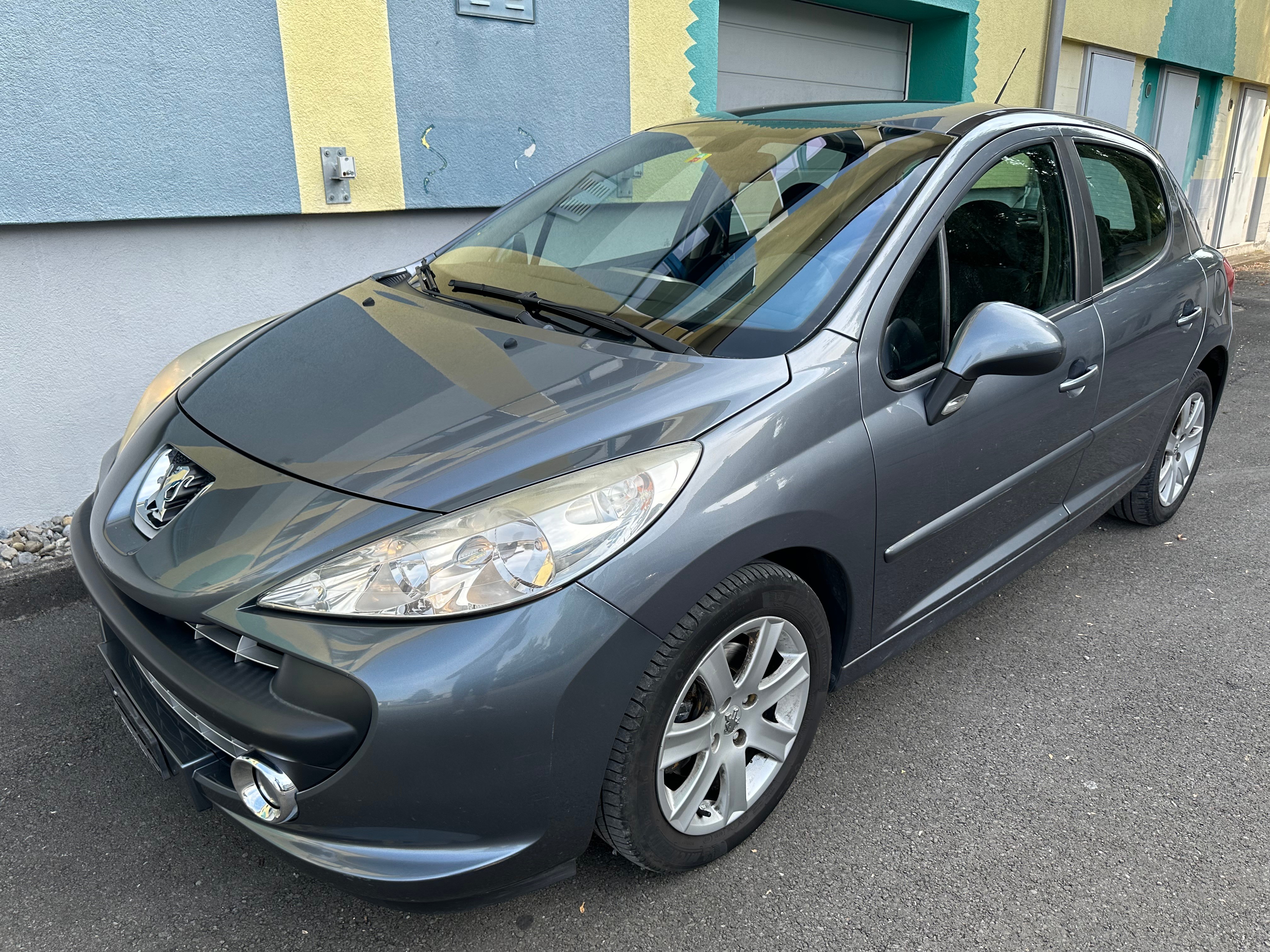 PEUGEOT 207 1.6 16V Sport