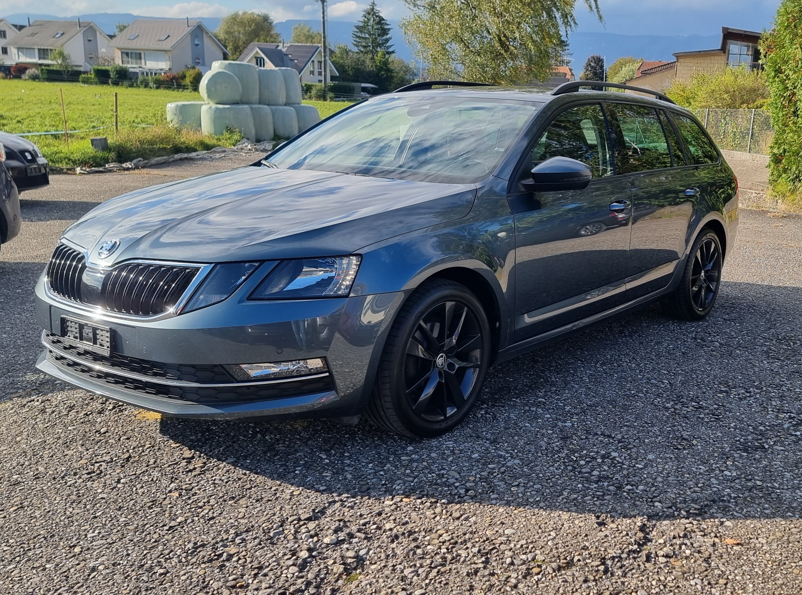 SKODA Octavia Combi 1.5 TSI Ambition DSG