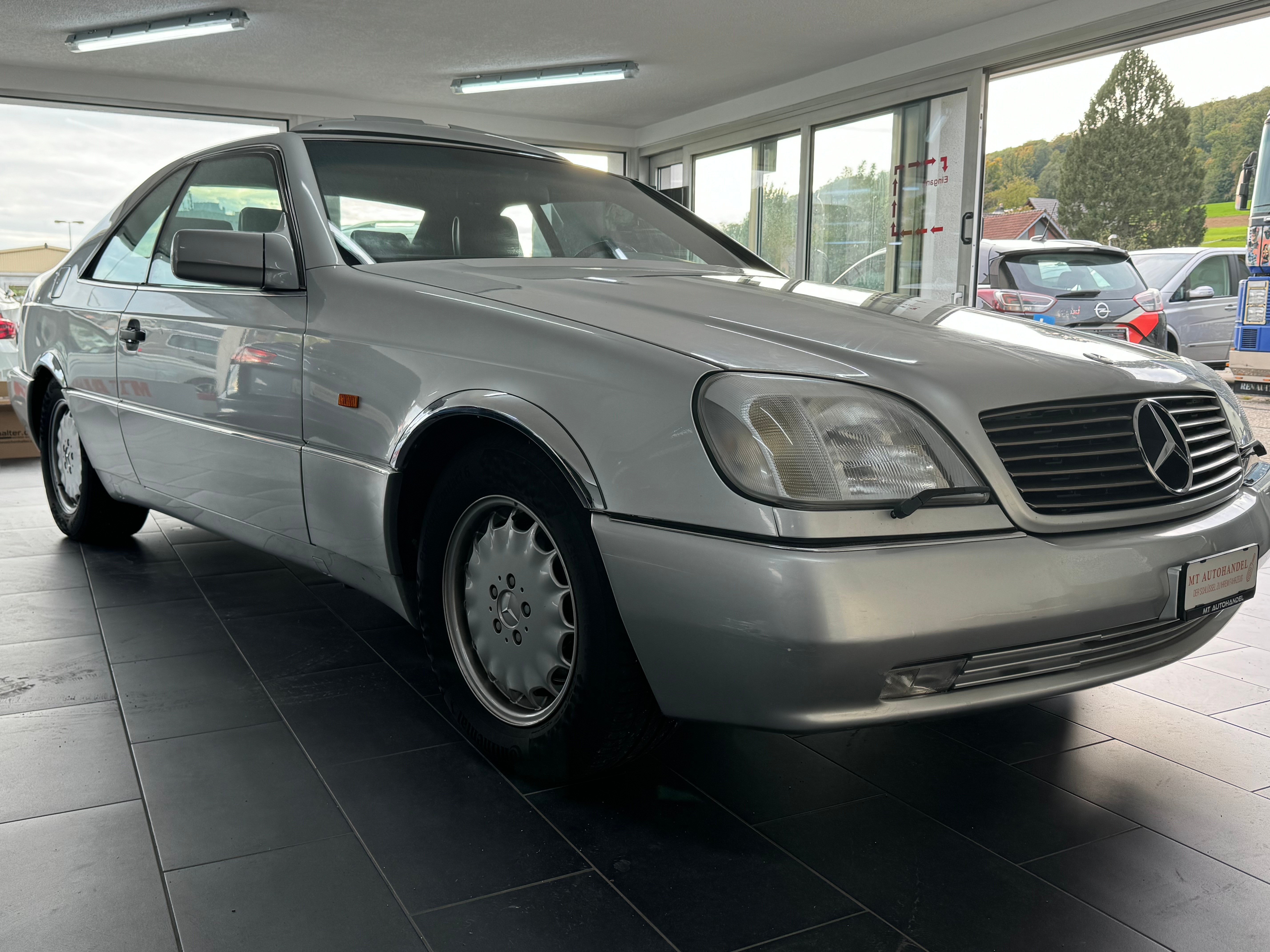 MERCEDES-BENZ S 600 Automatic