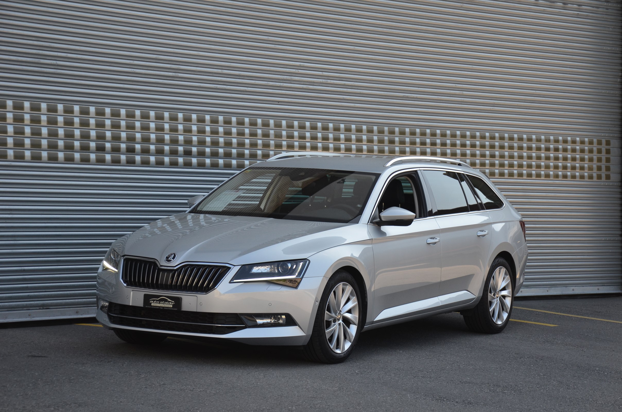 SKODA Superb Combi 2.0 TDi Style 4x4 DSG