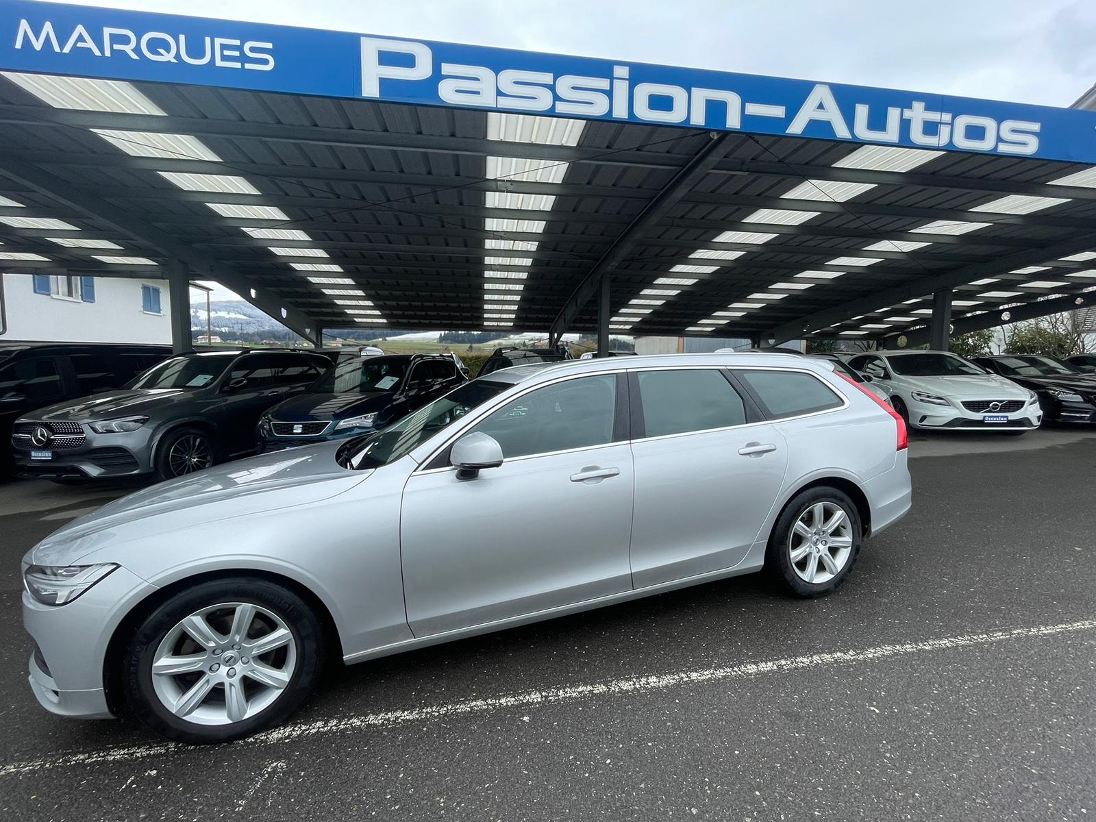 VOLVO V90 D3 AWD Momentum Geartronic