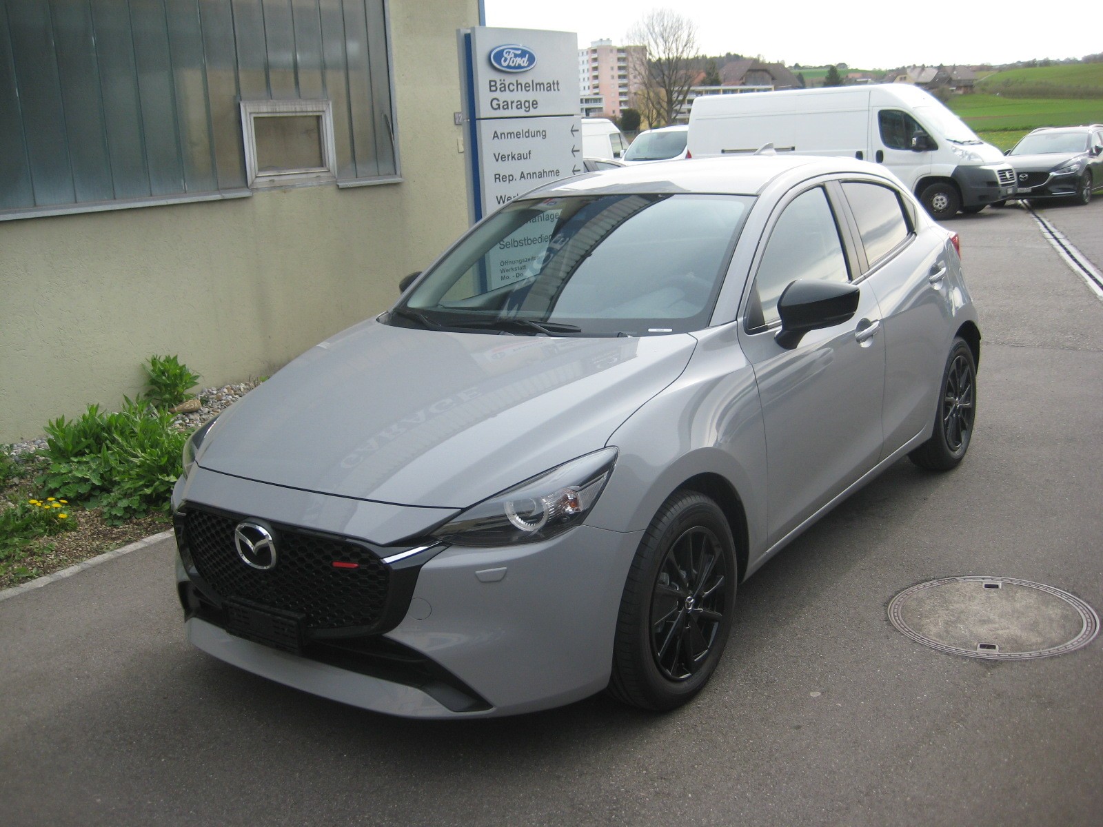 MAZDA 2 SKYACTIV-G 90 Homura Automat