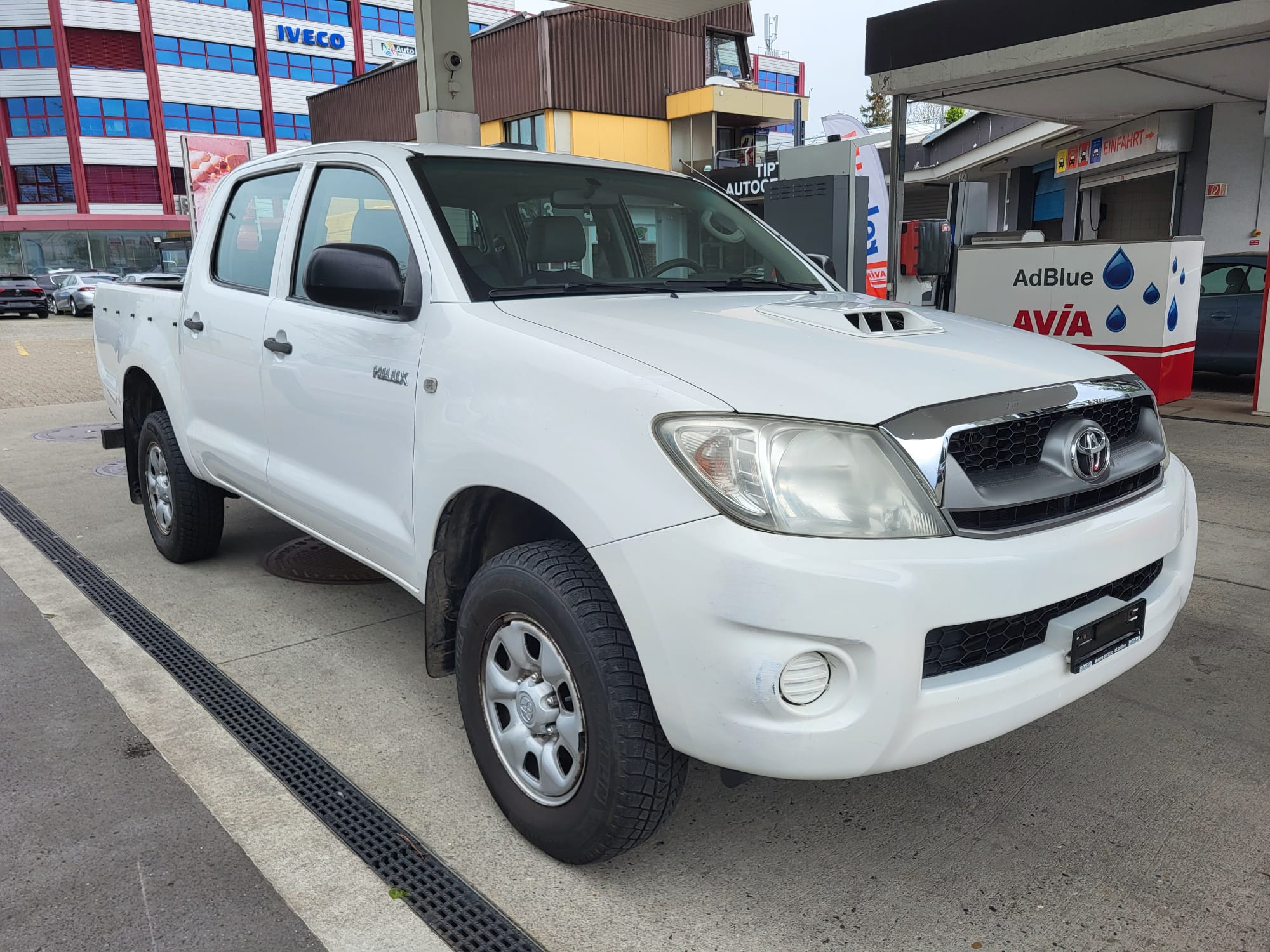 TOYOTA Hilux 4x4 DoubleCab LineaLuna