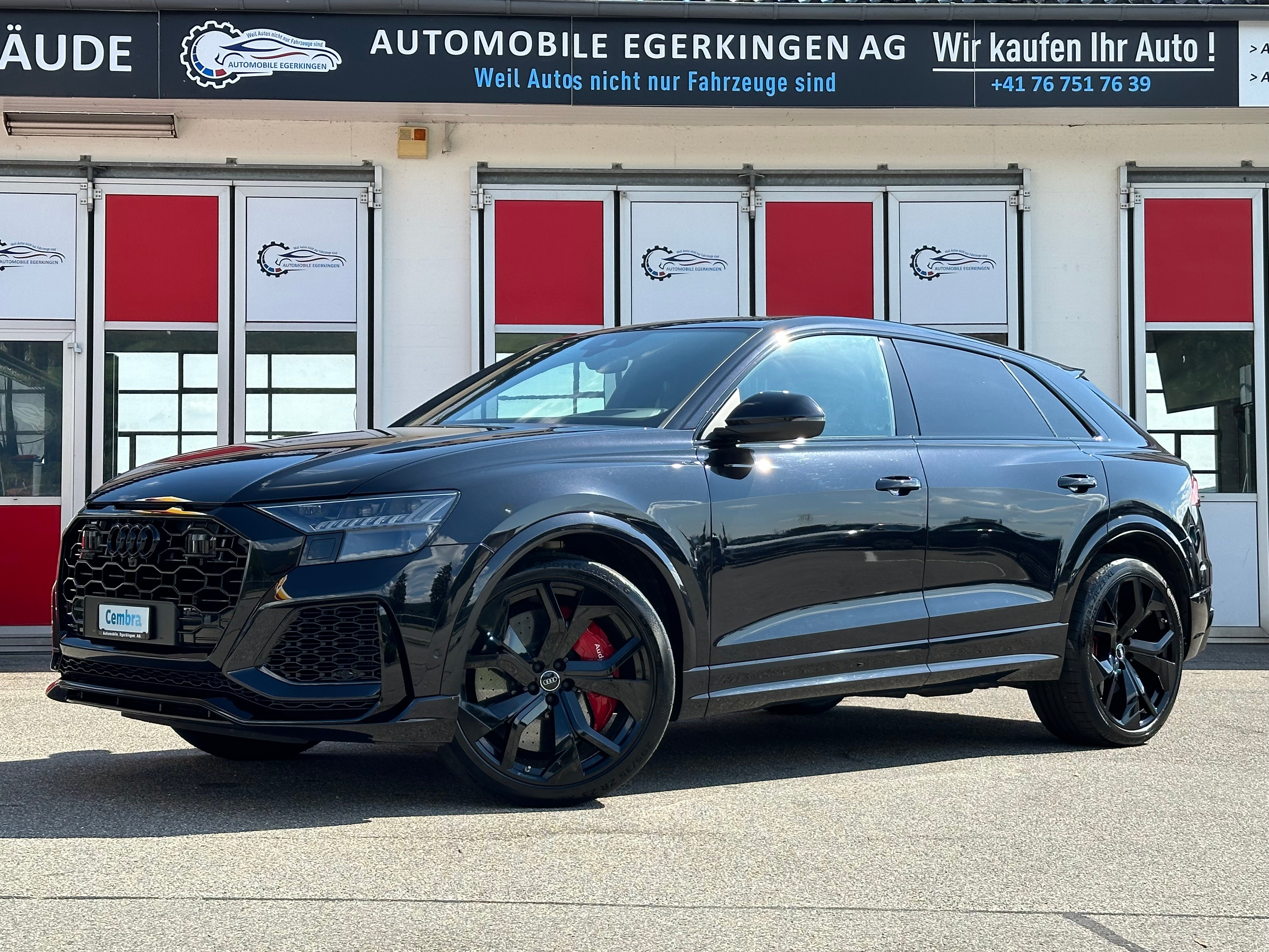 AUDI RSQ8 quattro tiptronic