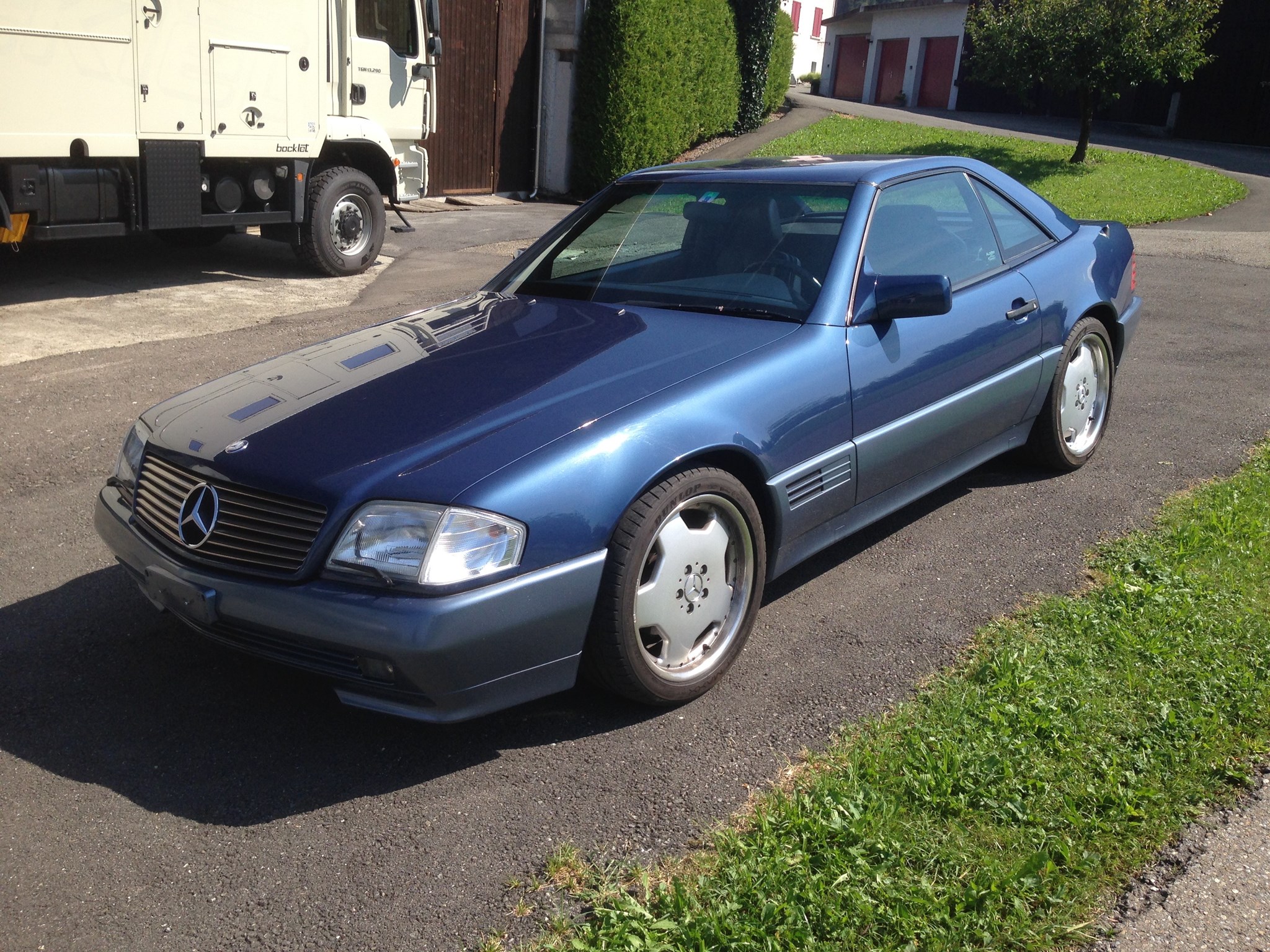 MERCEDES-BENZ SL 300